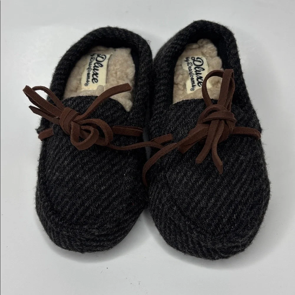 Kids' dluxe by dearfoams Target Braydon Moccasin Slippers - Gray size 7 US NWOT